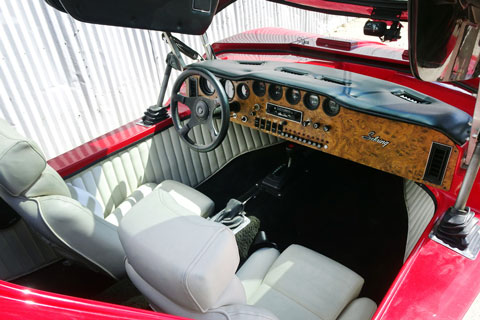 Interieur des Bremen Sebring von 1983 (© Barret-Jackson)