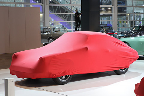 Auto Zürich 2019 - Klassiker unter rotem Tuch