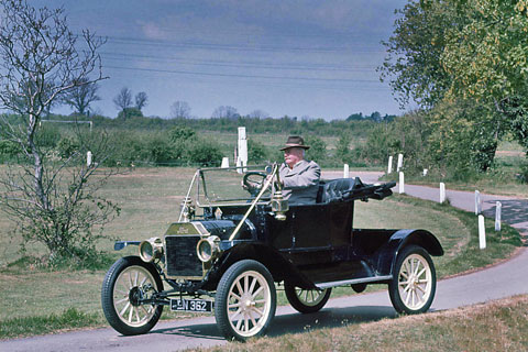 Artikelbild Auf dem Weg zum modernen Automobil