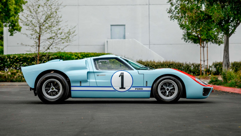 Silhouette des Superperformance Ford GT40 1966 (© Mecum)