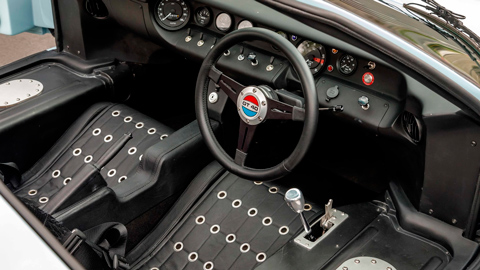 Interieur des Superperformance Ford GT40 1966 (© Mecum)