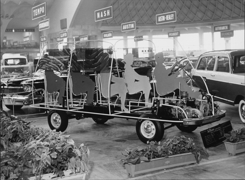 Iso 400 von 1957 als Frontlenkerbus (Prototyp)