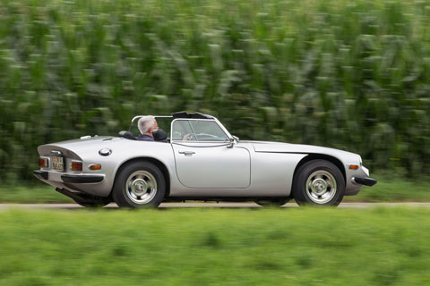 TVR 3000 S von 1978 in voller Fahrt (© Daniel Reinhard)