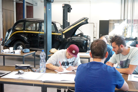 Gruppenarbeit bei der IGfS-Restauratoren-Ausbildung