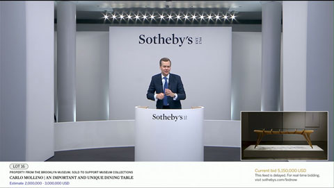 Tisch von Carlo Mollino, versteigert durch Sotheby's am 28.10.2020
