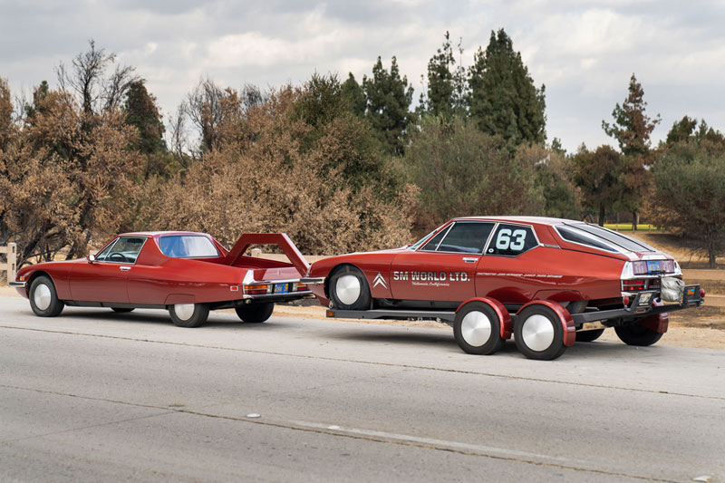 Citroën SM Rekordfahrzeug mit Zugfahrzeug (© Gooding & Co)