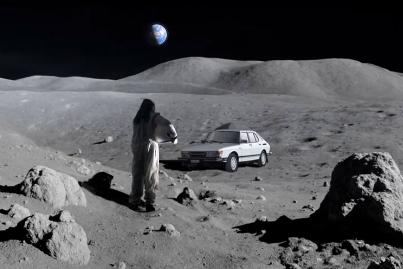 Saab 900 Turbo auf dem Mond (© Froppo / James Ash)