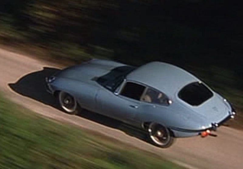 Jaguar E-Type Series 2 im Film "The Avengers"