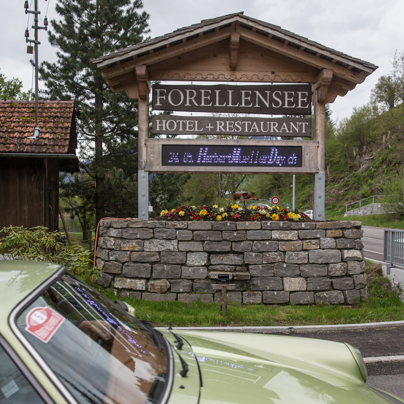 Die Rallye startete beim Restaurant Forellensee (© Daniel Reinhard)