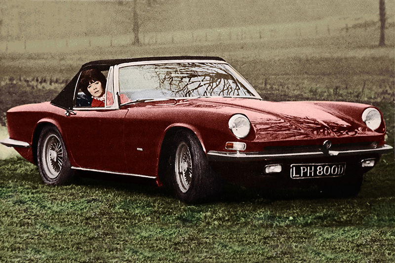 Artikelbild Vergessene Filmautos: Tara Kings AC 428 Convertible