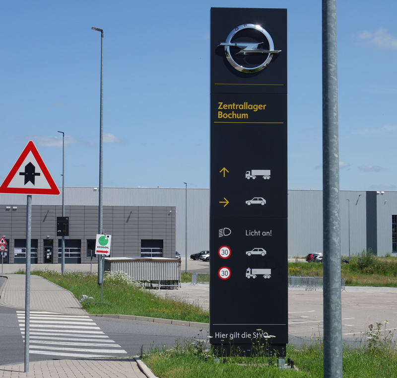 Zentrallager bei der Opel GT Skulptur (© Wolfgang Hamann)