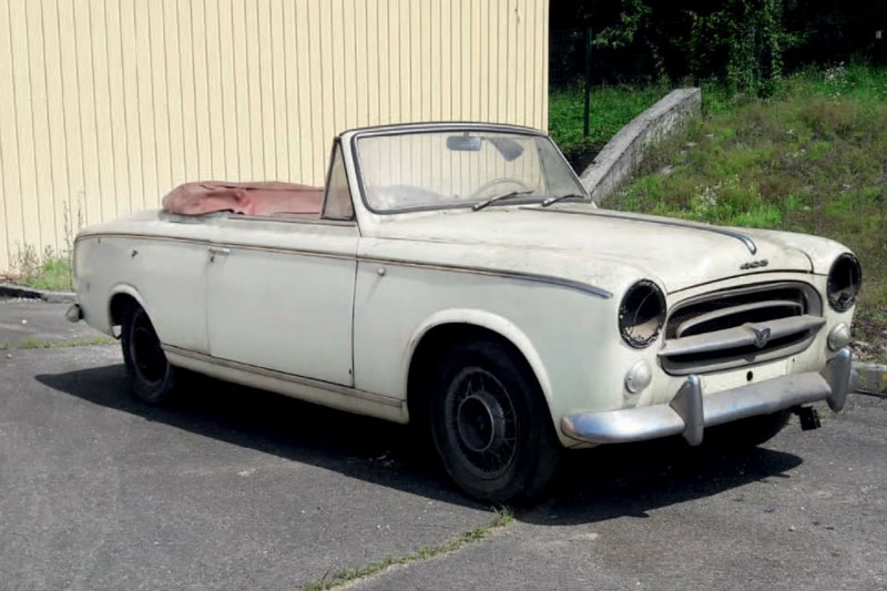 Peugeot 403 Cabriolet von 1960 (© Aguttes)