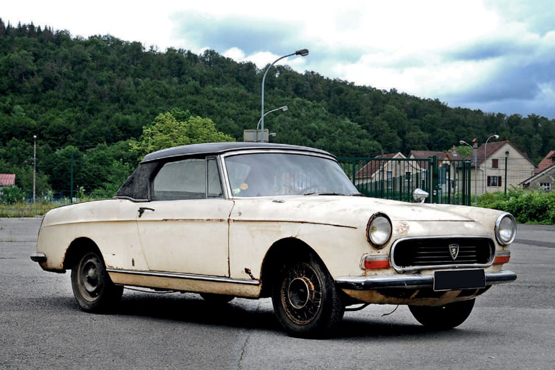 Peugeot 404 Cabriolet von 1967 (© Aguttes)