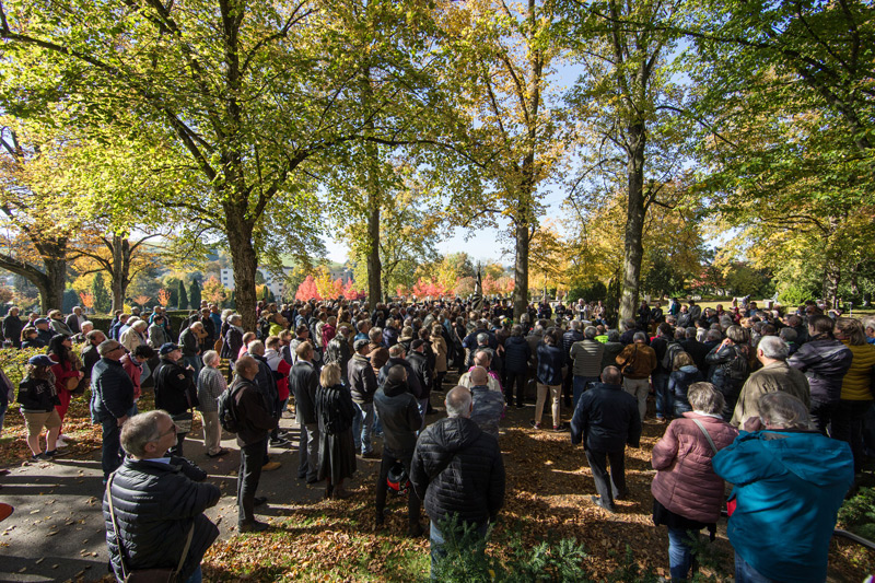 Teilnehmer Grabfeier Jo Siffert am 24.10.2021 (© Daniel Reinhard)