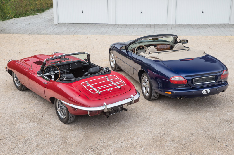 Jaguar E-Type (1970) und Jaguar XK8 (2000) (© Daniel Reinhard)
