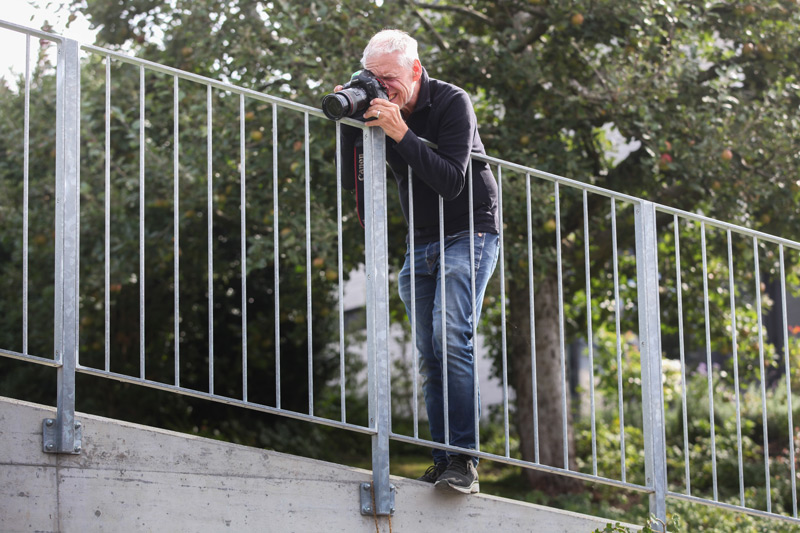 Daniel Reinhard an der Arbeit (© Bruno von Rotz)