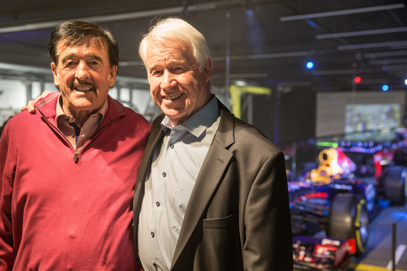 Walter Brun und Peter Mattli anlässlich der Le-Mans-Vorführung im Verkehrshaus Luzern am 7. April 2022 (© Daniel Reinhard)