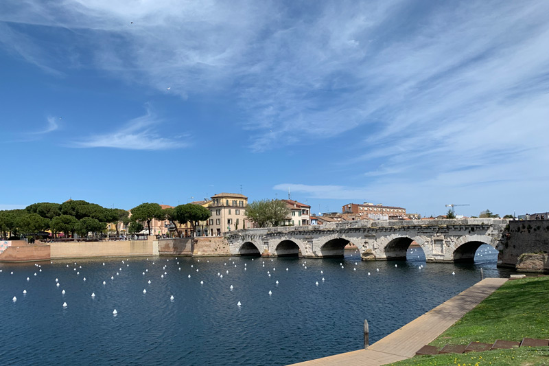 Rimini - Augustus-/Tibeirius-Brücke (© Bruno von Rotz)