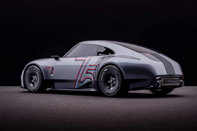 Heckansicht des Porsche Vision 357 (© Porsche AG)