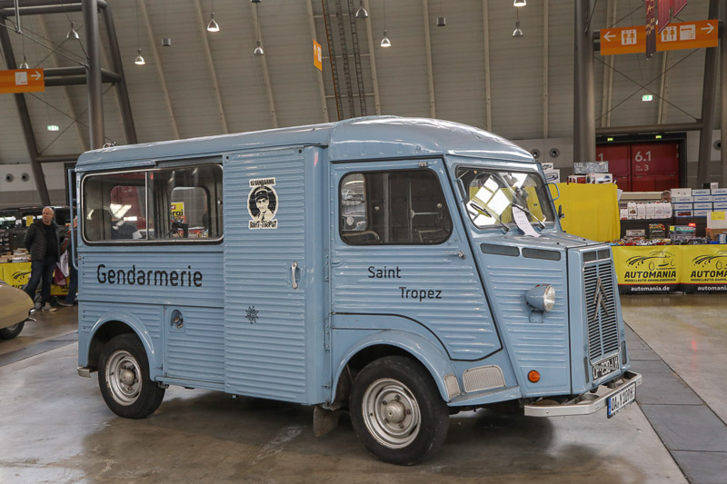 Citroën HY von 1969 als Polizeifahrzeug an der Retro Classics Stuttgart 2023 (© Bruno von Rotz)