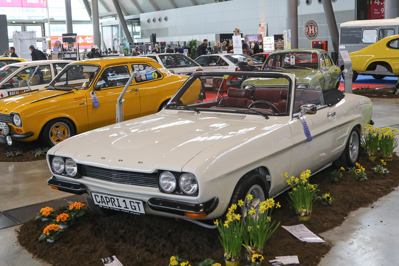 Ford Capri Deutsch Cabriolet von 1969 an der Retro Classics Stuttgart 2023 (© Bruno von Rotz)