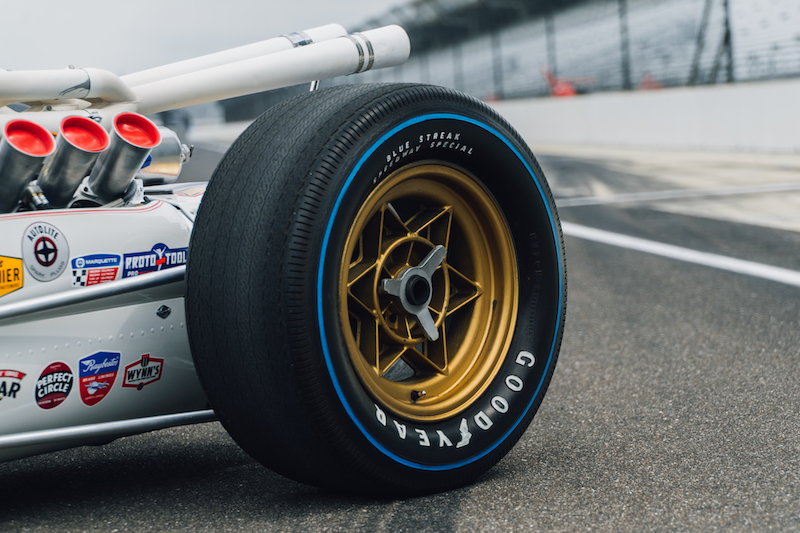 Der Rennreifen "Goodyear Blue Streak" auf einem Lotus 34