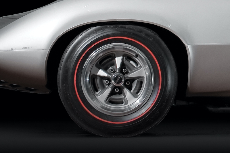 Der klassische "Redliner" auf dem Pontiac Banshee von 1964