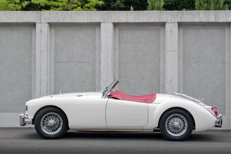 MGA (© Bruno von Rotz)