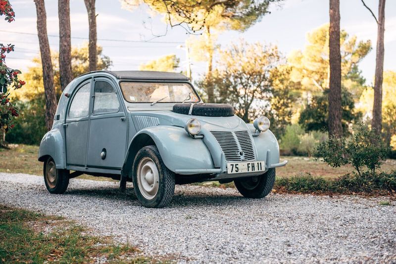 Citroën 2 CV Sahara von 1962 (© Artcurial)