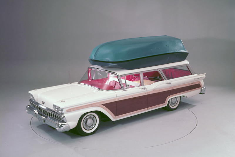 Ford Country Squire Pushbutton Camper 1959