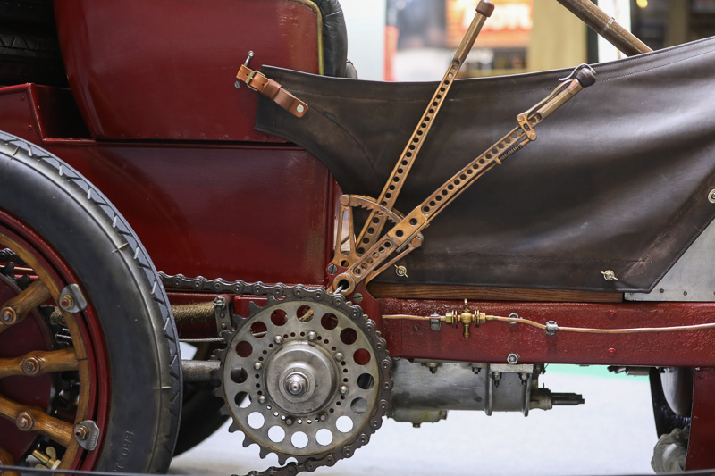 Bremshebel Fiat 130 HP von 1907 an der Rétromobile 2024 (© Bruno von Rotz)