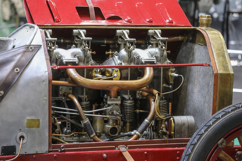 Motor des Fiat 130 HP von 1907 an der Rétromobile 2024 (© Bruno von Rotz)