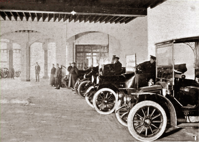 Auto-Werkstätte in China vor 100 Jahren