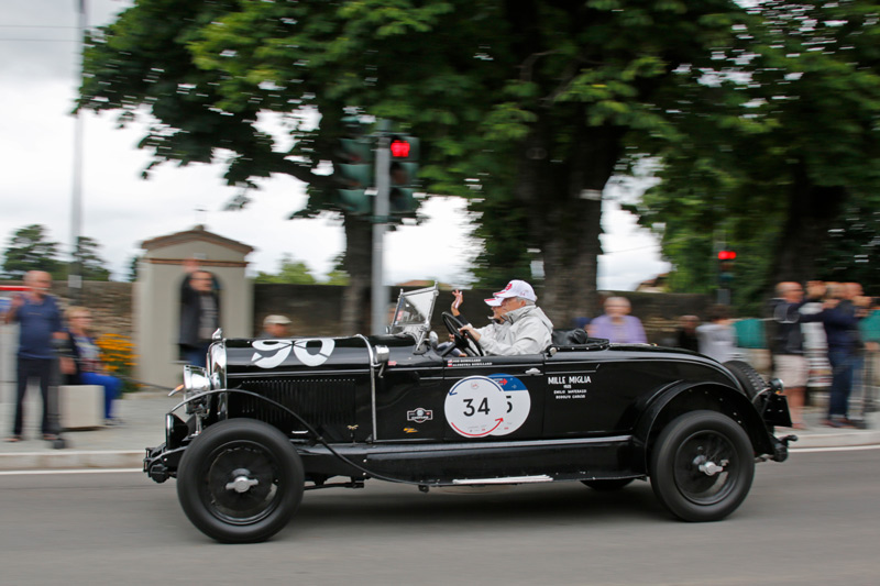 1000 Miglia 2024 - Vorbeifahrt (© Emanuel Zifreund)