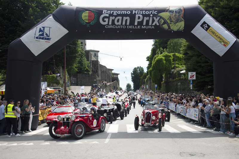Start zum Historic Grand Prix Bergamo (© Massimo Campi)