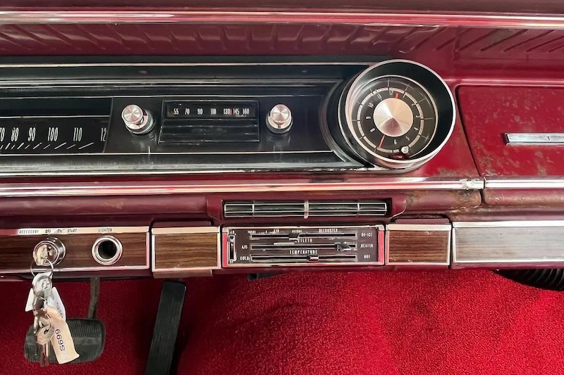 Chevrolet Impala Sport Coupe (1965) – noch nie eingelöster Neuwagen mit erst 10 Meilen auf dem Zählwerk