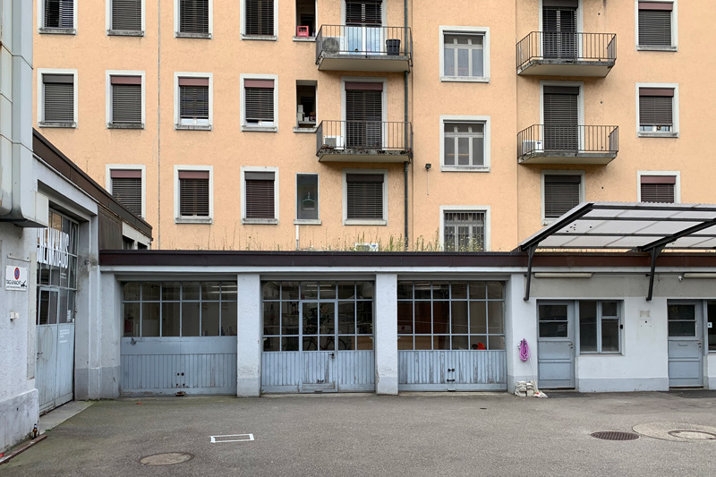 Die ehemalige Garage Speich im Zürcher Seefeldquartier (© Bruno von Rotz)