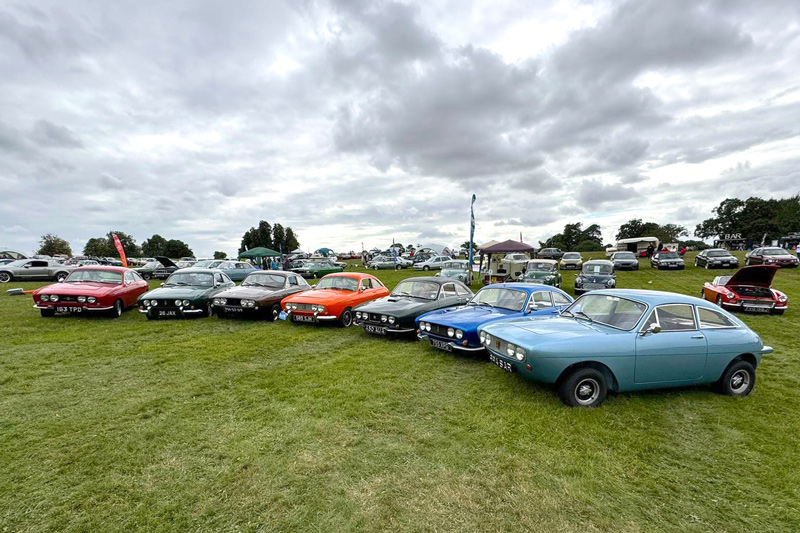 Artikelbild Wenn sich Raritäten treffen – Ogle SX 1000 in Knebworth Park