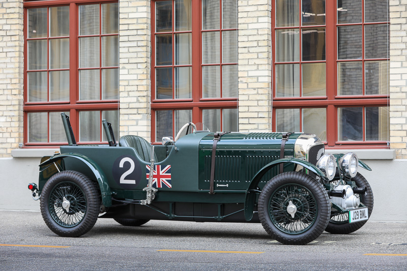 Bentley Blower Jnr by Hedley Studios (© Bruno von Rotz)