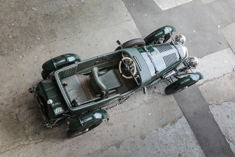 Vogelperspektive - Bentley Blower Jnr by Hedley Studios (© Bruno von Rotz)