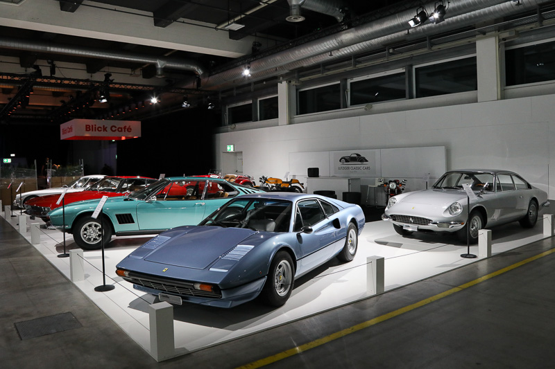 Stand Lutziger Classic Cars - Auto Zürich 2024 (© Bruno von Rotz)