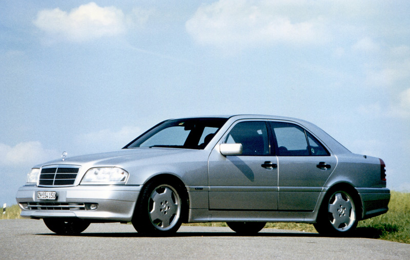 Mercedes-Benz C280 von 1994 (im Jahr 1996) (© Bruno von Rotz)
