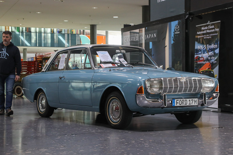 Ford Taunusi an der Retro Classics Stuttgart 2025 (© Bruno von Rotz)
