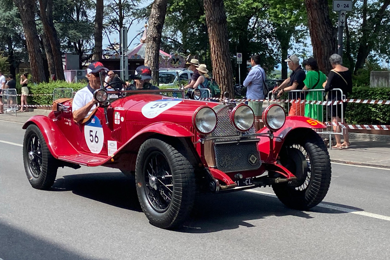 Artikelbild 1000 Miglia vom Strassenrand aus