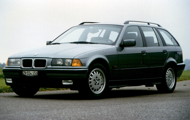 BMW 328i Touring (A) (E36) von 1995 (© Bruno von Rotz)