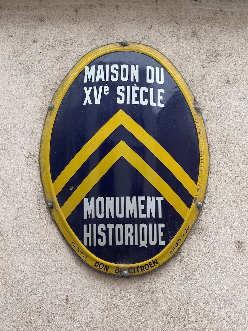 Citroën Monument Historique – Maison du XVe Siècle – Tournus