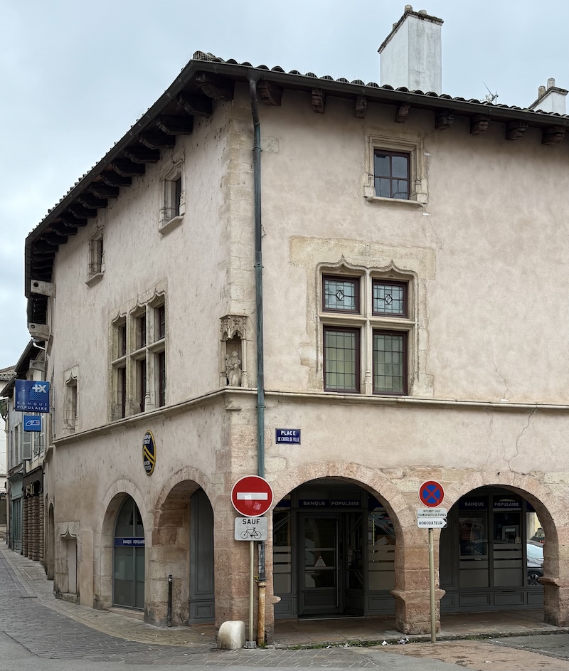 Citroën Monument Historique – Maison du XVe Siècle – Tournus