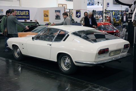 Heckansicht des BMW 3000 V8 Coupés an der Techno Classica von Essen 2013