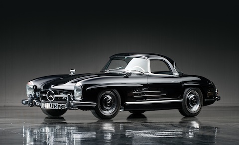 Mercedes-Benz 300 SL Roadster 1961 (© Darin Schnabel - Courtesy RM Auctions)