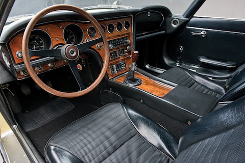 Cockpit des Toyota 2000 GT 1967 (© Darin Schnabel - Courtesy RM Auctions)
